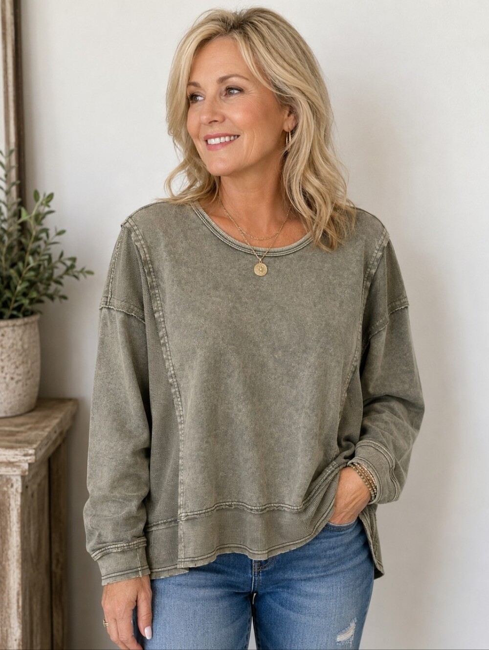 Easel Mineral Washed Olive Green Oversized Crewneck Sweatshirt
